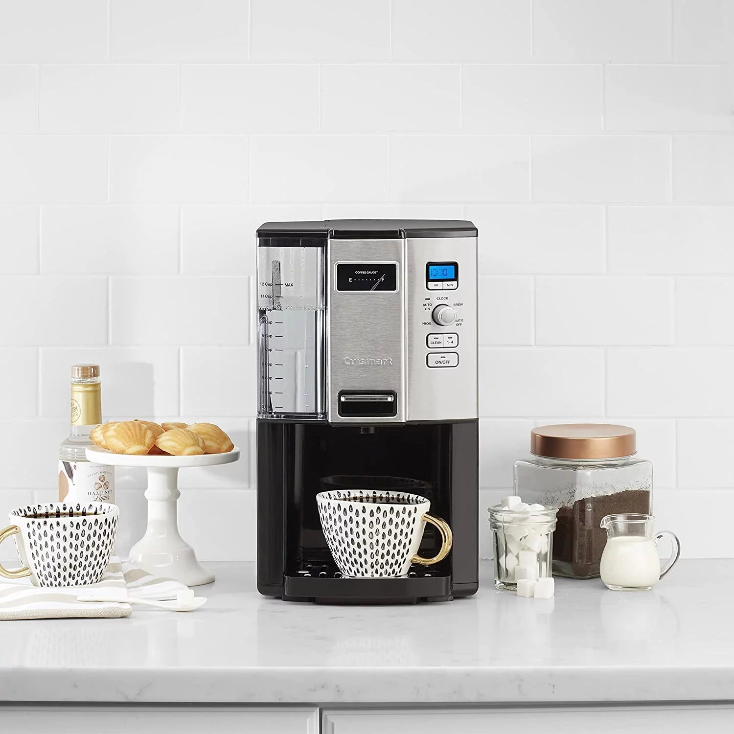 Cuisinart DCC3000FR Coffee on Demand 12 Cup Programmable Coffeemaker Black E9387