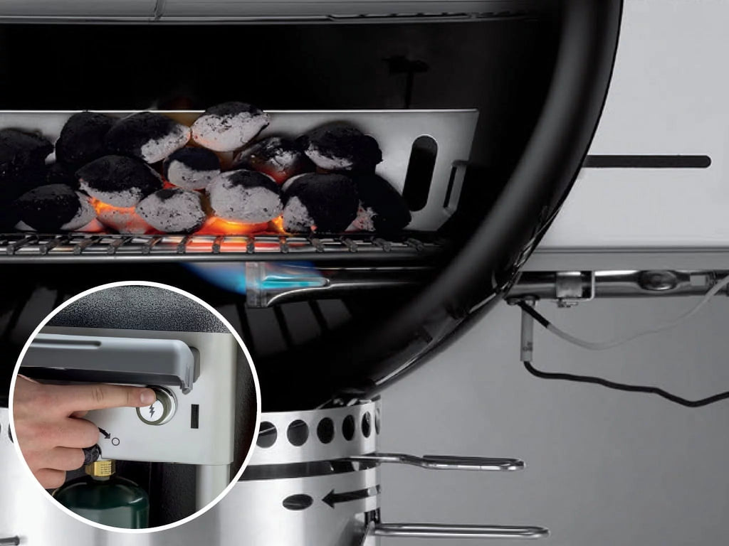 Weber Performer Deluxe 22" Charcoal Grill C381