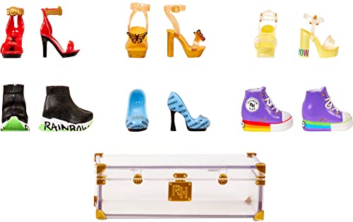 Rainbow High Deluxe Fashion Closet with 31+ Doll Clothing & Accessories K534117