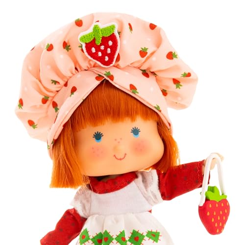 Strawberry Shortcake Classic 5.5-inch Poseable Scented Fashion Doll with 4 Accessories K41828