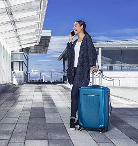 Samsonite Winfield 3 DLX Hardside Expandable Luggage, Silver, Carry-On 20-Inch F64293