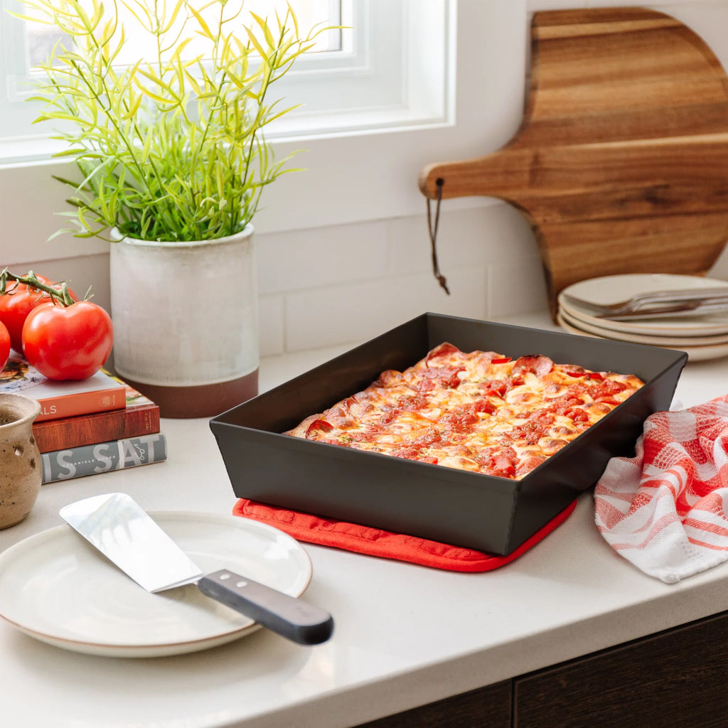 Chef Pomodoro Detroit Style Pizza Pan, 14 x 10", Anodized Aluminum X2414