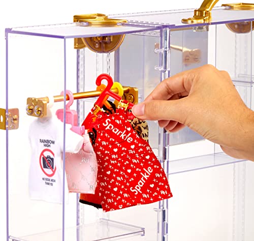 Rainbow High Deluxe Fashion Closet with 31+ Doll Clothing & Accessories K534117