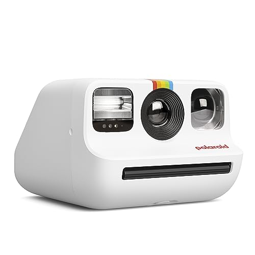 Polaroid Go Generation 2 Mini Instant Camera + Film Bundle Black D62493