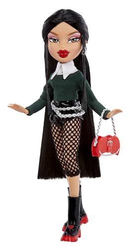 Bratz Alwayz Jade Fashion Doll with 14 Accessories and Poster W501