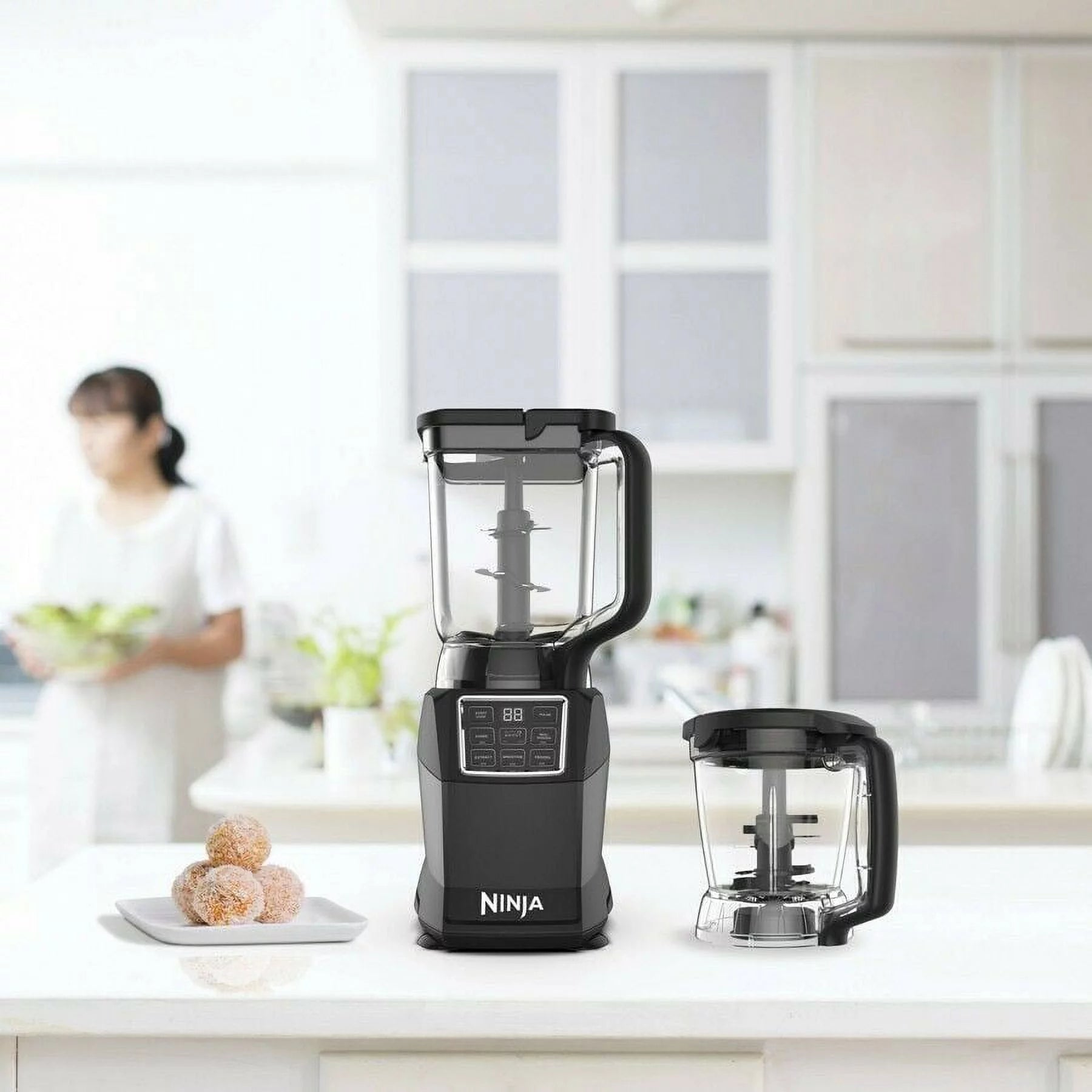 Ninja Kitchen System with Auto IQ Boost and 7-Speed Blender P359