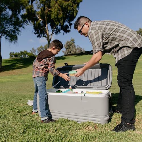 Igloo Insulated Portable Hard Shell Ice Chest Cooler L6107