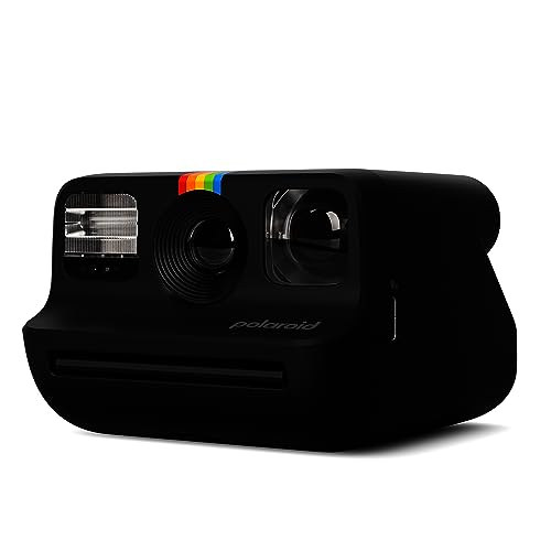 Polaroid Go Generation 2 Mini Instant Camera + Film Bundle Black D62493